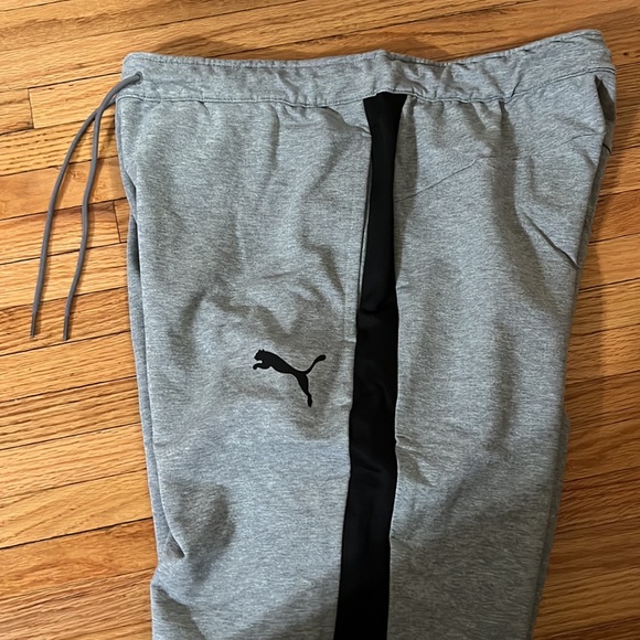 Puma mens stretchable pants with drawstrings - Picture 3 of 3